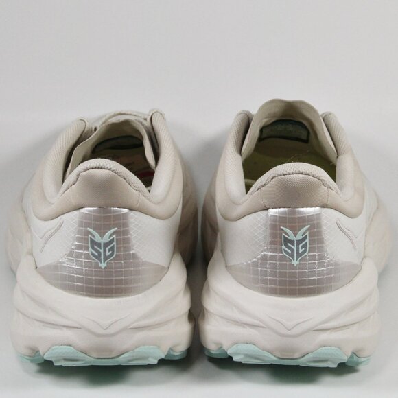 Hoka One One Speedgoat 5 Running Shoes Oat Milk Men 7.5 Women 8.5